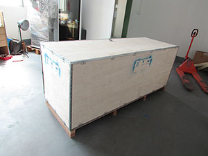 kiosk plywood crate package 2