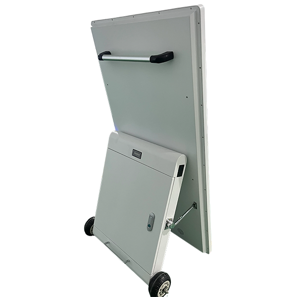 Battery-powered outdoor portable digital LED sign
