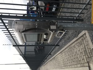 SJ11 stainless steel outdoor kiosk for badge management